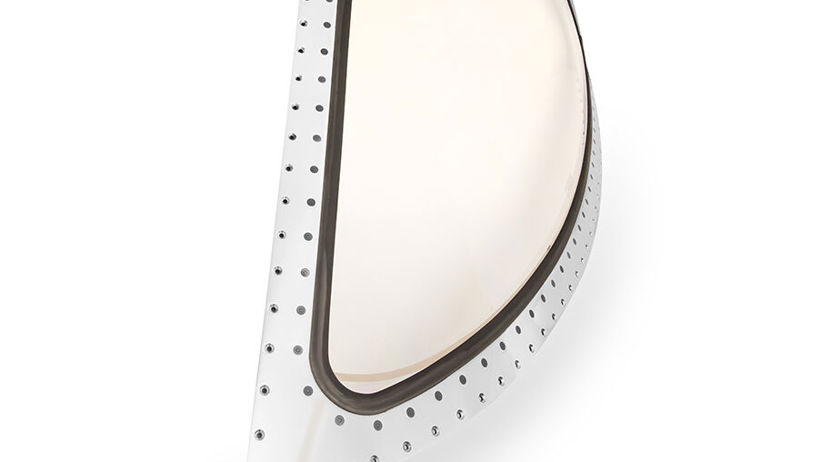 Gkn Aerospace Develops Revolutionary Hydrophobic Coating For Cockpit Windows 1